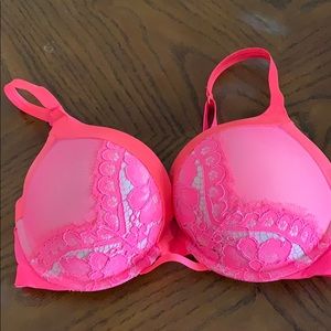 Bombshell bra